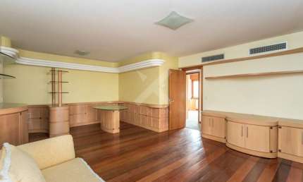Apartamento com 3 quartos para alugar na Rua Engenheiro Veríssimo de Matos, 15, Bela Vista, Porto Alegre por R$ 13.200