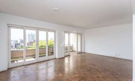 Apartamento com 3 quartos à venda na Rua Marquês do Pombal, 93, Moinhos de Vento, Porto Alegre por R$ 1.250.000