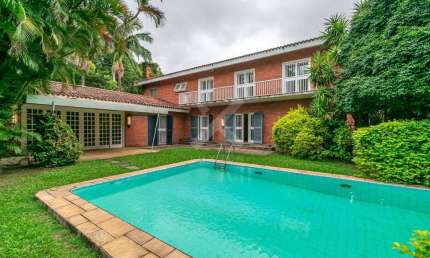 Casa comercial para alugar na Rua Quatorze de Julho, 790, Boa Vista, Porto Alegre por R$ 34.000
