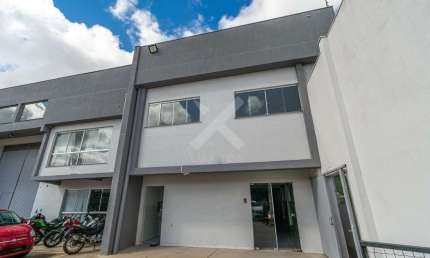 Barracão / Galpão / Depósito para alugar na Beco José Paris, 339, Sarandi, Porto Alegre por R$ 10.000