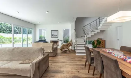 Casa em condomínio fechado com 3 quartos à venda na rua doutor ney de castilhos ferreira, 300, pedra redonda, porto alegre por r$ 2.490.000