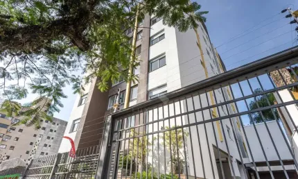 Apartamento com 2 quartos à venda na Rua Portugal, 584, Higienópolis, Porto Alegre por R$ 900.000