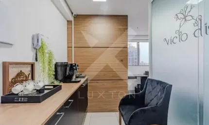 Sala comercial para alugar na Avenida Assis Brasil, 3942, Jardim Lindóia, Porto Alegre por R$ 2.500