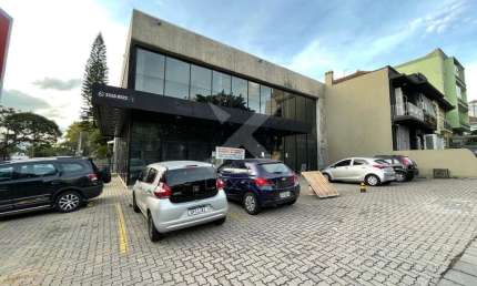 Ponto comercial para alugar na Avenida Cristóvão Colombo, 2540, São João, Porto Alegre por R$ 30.000