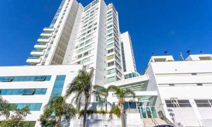 Apartamento com 3 quartos à venda na Rua Valdir Antônio Lopes, 199, Três Figueiras, Porto Alegre por R$ 2.950.000
