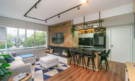 Apartamento com 2 quartos à venda na Rua Hugo Ribeiro, 41, Menino Deus, Porto Alegre por R$ 735.000
