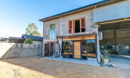 Sala comercial para alugar na Avenida Edgar Pires de Castro, 6815, Lageado, Porto Alegre por R$ 4.500