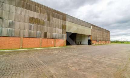 Barracão / Galpão / Depósito para alugar na Avenida Severo Dullius, 1995, Anchieta, Porto Alegre por R$ 22.050