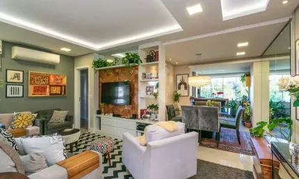 Apartamento com 3 quartos à venda na Avenida General Barreto Viana, 1175, Chácara das Pedras, Porto Alegre por R$ 990.000