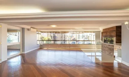 Apartamento com 4 quartos à venda na Rua Carlos Trein Filho, 1171, Bela Vista, Porto Alegre por R$ 2.750.000