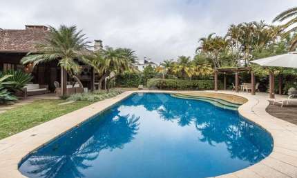 Casa em condomínio fechado com 3 quartos à venda na Avenida Juca Batista, 8000, Belém Novo, Porto Alegre por R$ 2.500.000