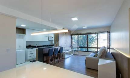 Apartamento com 3 quartos para alugar na Rua Porto Calvo, 104, Ipanema, Porto Alegre por R$ 4.600
