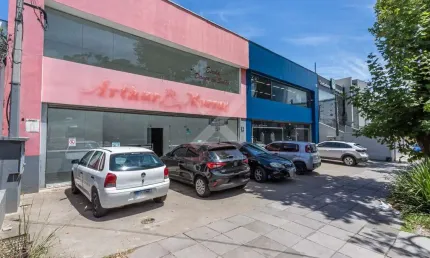 Ponto comercial para alugar na rua estevão cruz, 95, cristal, porto alegre por r$ 11.000