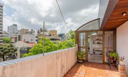 Cobertura com 2 quartos à venda na Avenida Palmeira, 540, Petrópolis, Porto Alegre por R$ 900.000