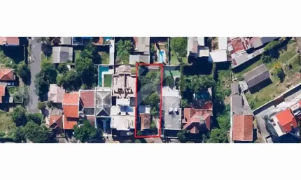 Terreno à venda na Rua Moema, 484, Chácara das Pedras, Porto Alegre por R$ 760.000