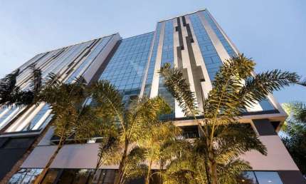 Flat com 1 quarto à venda na Avenida Inácio Vasconcelos, 855, Boa Vista, Porto Alegre por R$ 390.000