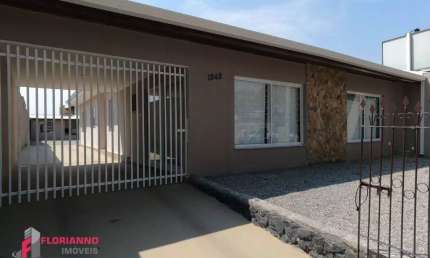 Casa comercial  220 m², aluguel por R$ 8.500/mês Bom Jesus - São José dos Pinhais/PR
