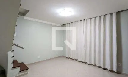 Casa para Venda - Paulicéia, 2 Quartos,  205 m² - São Bernardo do Campo