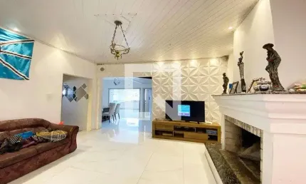 Casa para Venda - Fião, 3 Quartos,  429 m² - São Leopoldo