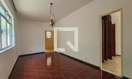 Casa para Venda - Méier, 2 Quartos,  218 m² - Rio de Janeiro