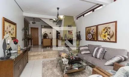 Casa para Venda - Jardim Lindóia, 3 Quartos,  300 m² - Porto Alegre