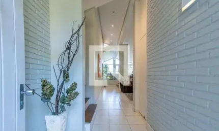 Casa para Venda - Cavalhada, 3 Quartos,  344 m² - Porto Alegre