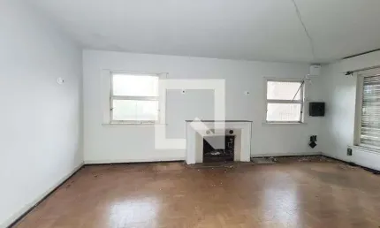 Casa para Venda - Centro, 4 Quartos,  385 m² - São Leopoldo