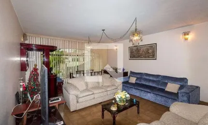 Casa para Venda - Jardim Brasília, 4 Quartos,  258 m² - São Paulo