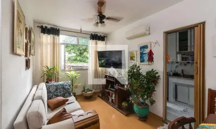 Apartamento para Venda - Brás de Pina, 2 Quartos,  40 m² - Rio de Janeiro