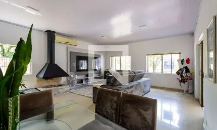 Casa para Venda - Medianeira, 3 Quartos,  468 m² - Porto Alegre