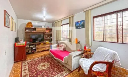 Casa para Venda - Partenon, 3 Quartos,  330 m² - Porto Alegre