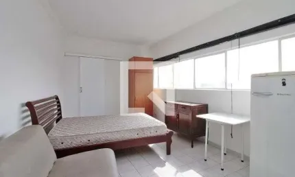 Kitnet / Stúdio à venda na Rua São Francisco, Centro, São Paulo por R$ 200.000