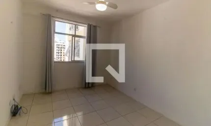 Apartamento para Venda - Centro , 1 Quarto,  47 m² - Niterói