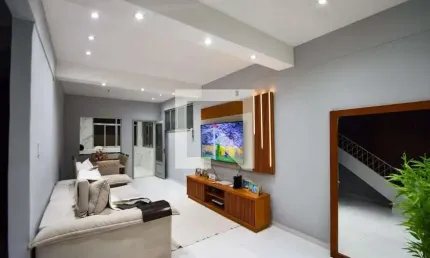 Casa para Venda - Piedade, 2 Quartos,  190 m² - Rio de Janeiro