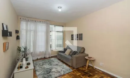 Apartamento para Venda - Olaria, 2 Quartos,  60 m² - Rio de Janeiro