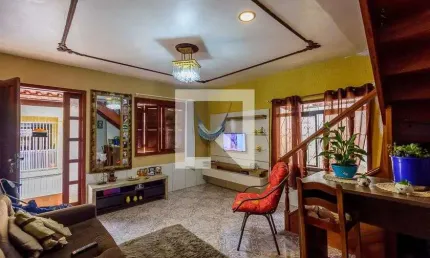 Casa para Venda - Cel. Aparício Gomes, 3 Quartos,  170 m² - Porto Alegre