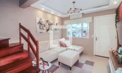 Casa / Sobrado em Condomínio para Venda - Humaitá, 2 Quartos,  88 m² - Porto Alegre