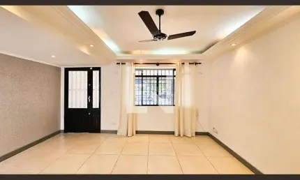 Casa para Venda - Interlagos, 3 Quartos,  173 m² - São Paulo