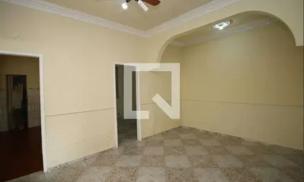 Casa para Venda - Penha, 2 Quartos,  90 m² - Rio de Janeiro
