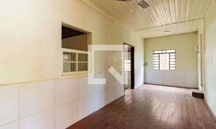Casa para Venda - Bairro Fátima, 2 Quartos,  110 m² - Canoas