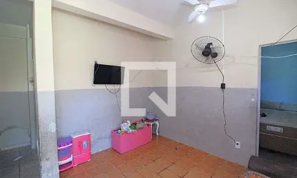 Casa para Venda - Pilares, 2 Quartos,  72 m² - Rio de Janeiro