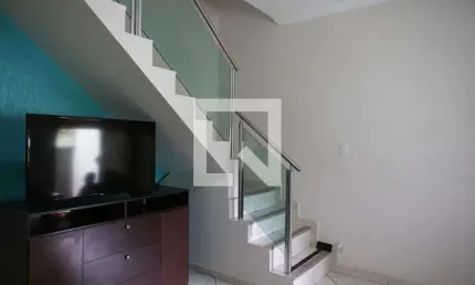 Casa para Venda - Minascaixa, 2 Quartos,  90 m² - Belo Horizonte