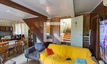 Casa para Venda - Duque de Caxias, 2 Quartos,  200 m² - São Leopoldo