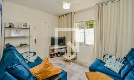 Casa para Venda - Jardim Itu-Sabará, 3 Quartos,  200 m² - Porto Alegre