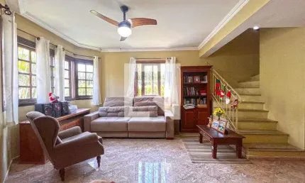 Casa para Venda - Guarujá, 3 Quartos,  165 m² - Porto Alegre