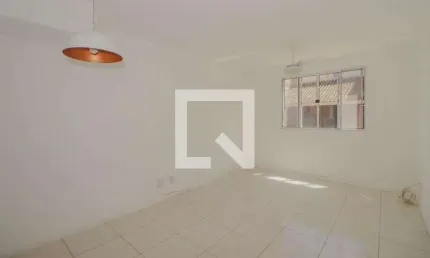 Casa / Sobrado em Condomínio para Venda - Humaitá, 4 Quartos,  90 m² - Porto Alegre