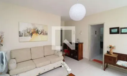 Casa para Venda - Portuguesa, 3 Quartos,  138 m² - Rio de Janeiro