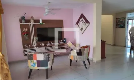 Casa para Venda - Curicica, 4 Quartos,  130 m² - Rio de Janeiro