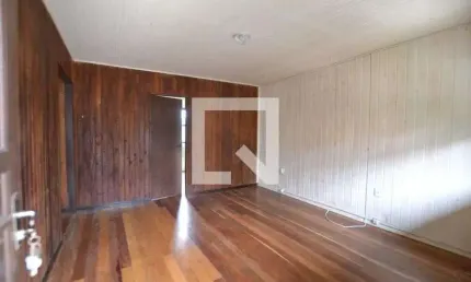 Casa para Venda - Camaquã, 4 Quartos,  160 m² - Porto Alegre