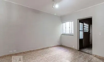 Casa para Venda - Moema, 2 Quartos,  90 m² - São Paulo
